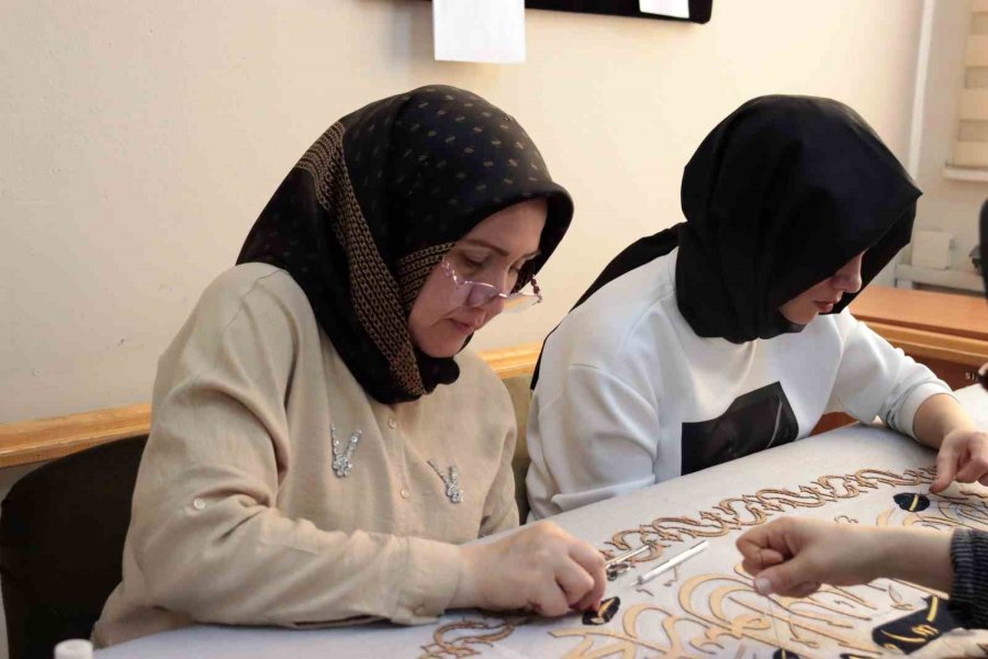 İlmek İlmek Emeğin Ürünü: Puşide