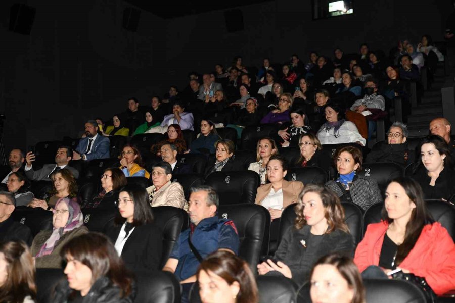 Küçük Hayatlar Büyük Başarılar