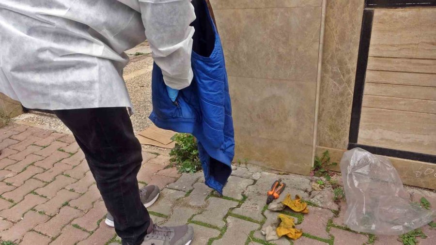 Apartmanın Whatsapp Grubu, Hırsızın 2 Saatlik Planını Alt Üst Etti