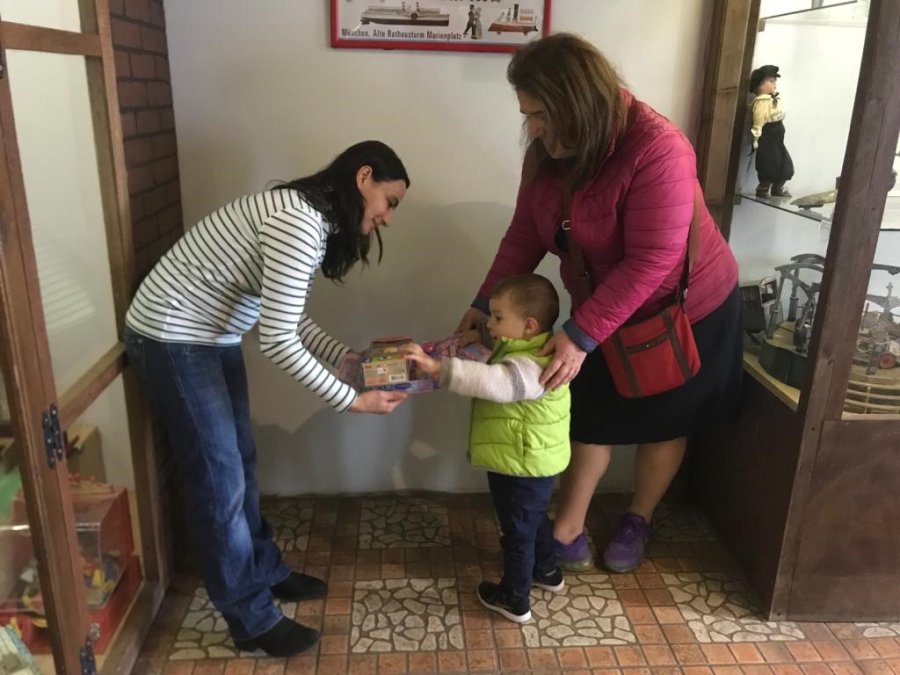 Büyükşehir’den ‘minik Eller El Ele’ Kampanyası