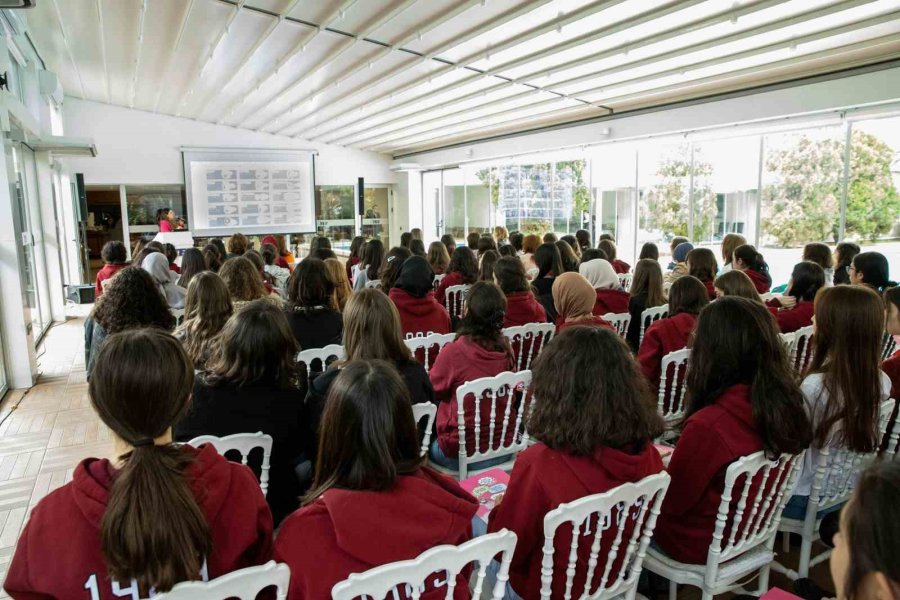 Teı, Havacı Kadınlar Haftası’nda Kız Öğrencilere Havacılığı Tanıttı