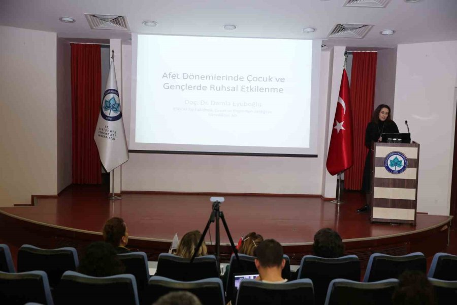 Esogü’de "afet Ve Kırılgan Gruplar" Paneli