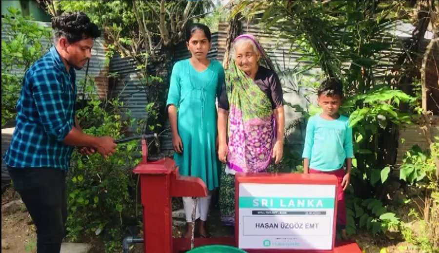 Kazada Kaybettikleri Arkadaşlarının Adına 6 Bin Kilometre Ötede Su Kuyusu Açtırdılar