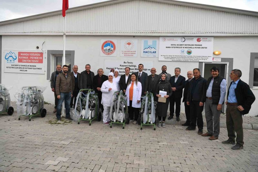 Başkan Büyükkılıç, Büyükşehir’in Desteklediği Süt Sağma Makinesi Dağıtım Töreni’ne Katıldı