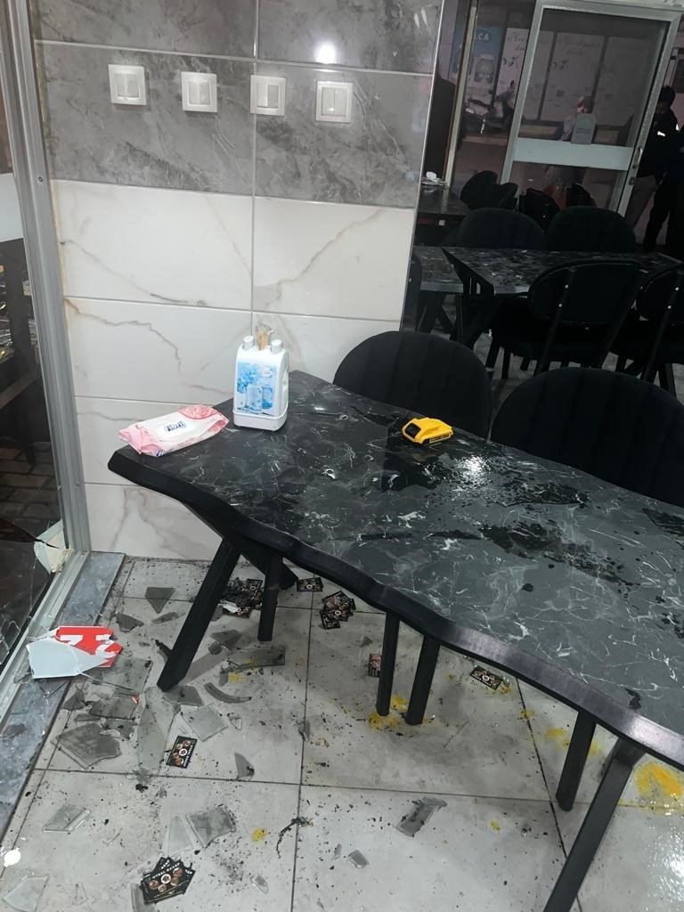 Kasap Dükkanının Kundaklanması Kamerada