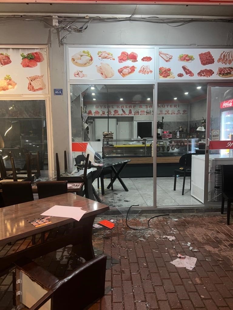 Kasap Dükkanının Kundaklanması Kamerada