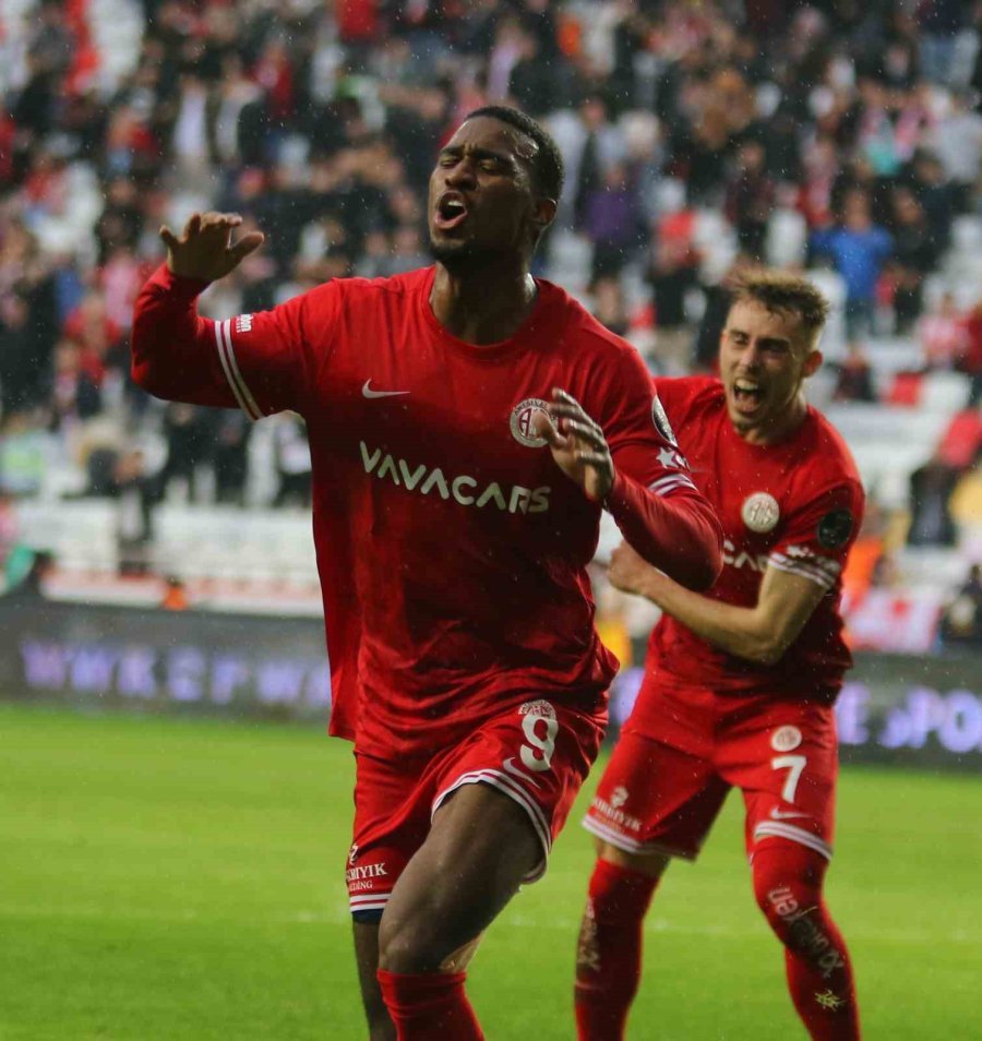 Spor Toto Süper Lig: Antalyaspor: 1 - Kayserispor: 0 (ilk Yarı)