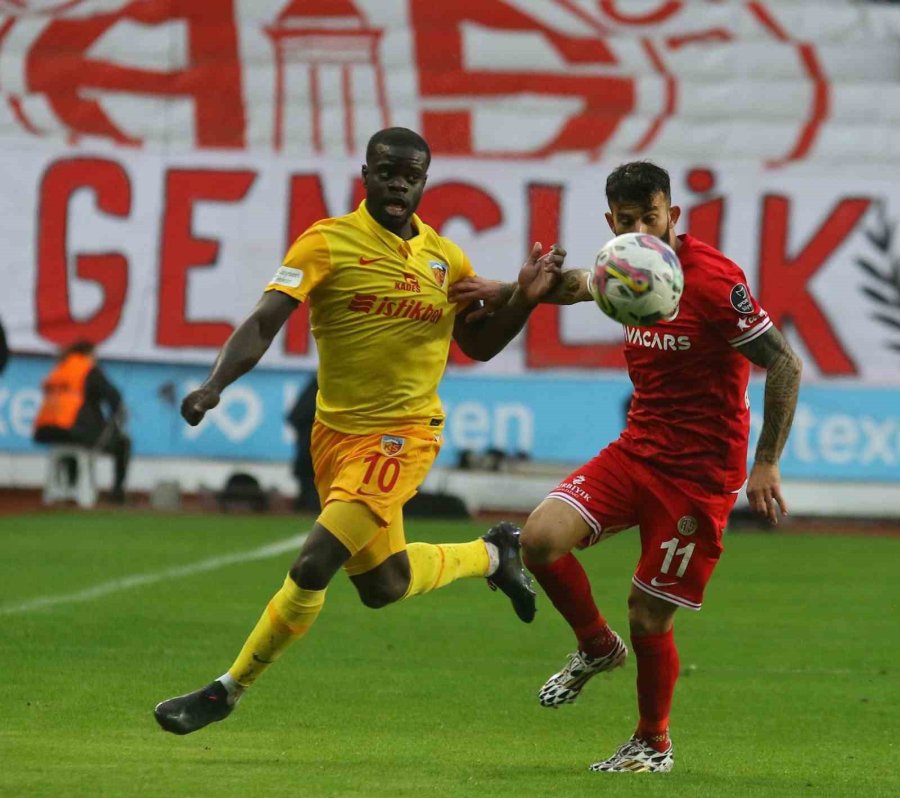 Spor Toto Süper Lig: Antalyaspor: 4 - Kayserispor: 0 (maç Sonucu)