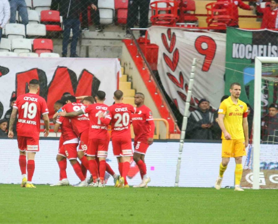 Spor Toto Süper Lig: Antalyaspor: 4 - Kayserispor: 0 (maç Sonucu)