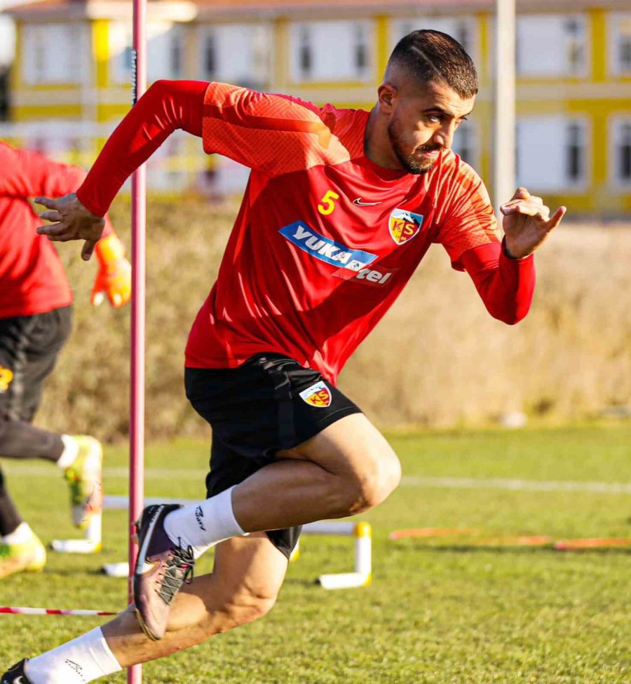 Kayserispor’da 3 Eksik Var