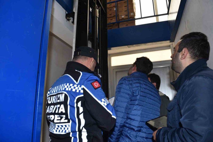 Kepez’de Kolon Denetimi