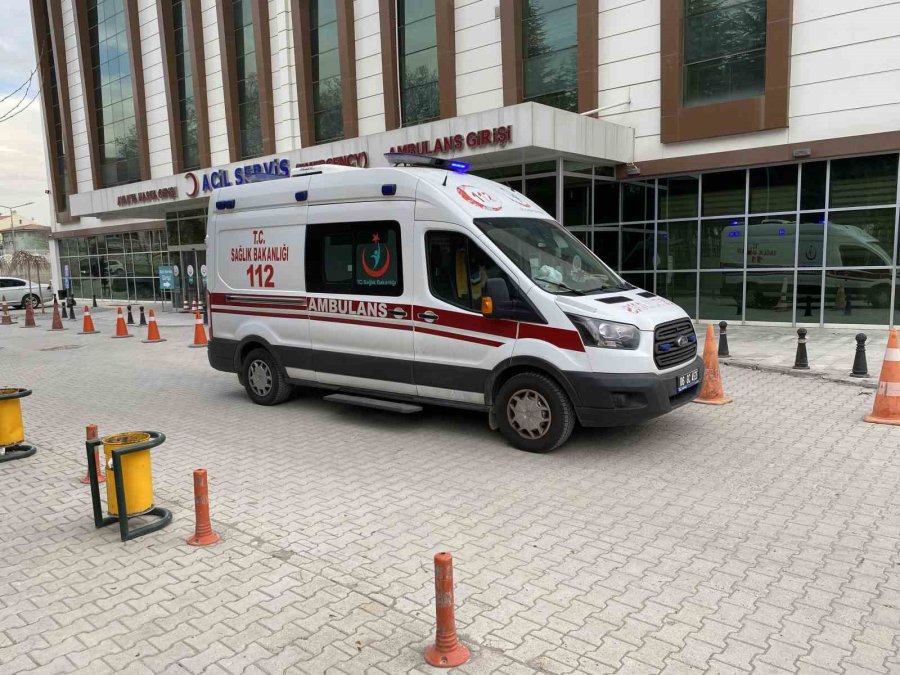 Kulu’da Tırın Dorsesinden Düşen Şahıs Yaralandı