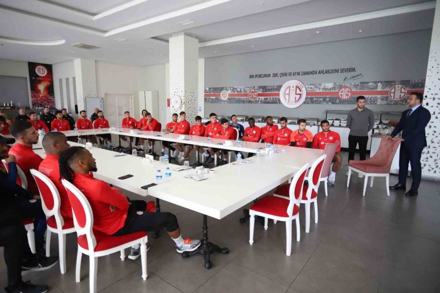 Antalyaspor’da Yeni Başkan Sabri Gülel