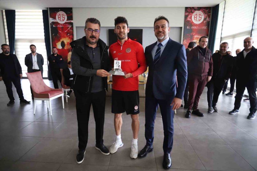 Antalyaspor’da Yeni Başkan Sabri Gülel