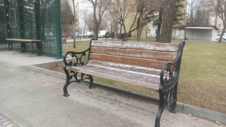 Yüksek Kesimlere Kar Yağdı