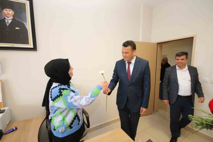 Başkan Ulutaş, Sağlık Çalışanlarının Tıp Bayramı’nı Kutladı