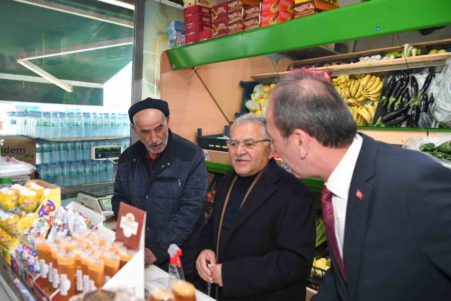 Başkan Büyükkılıç, Tomarza’da Esnaf Ve Vatandaşla Buluştu