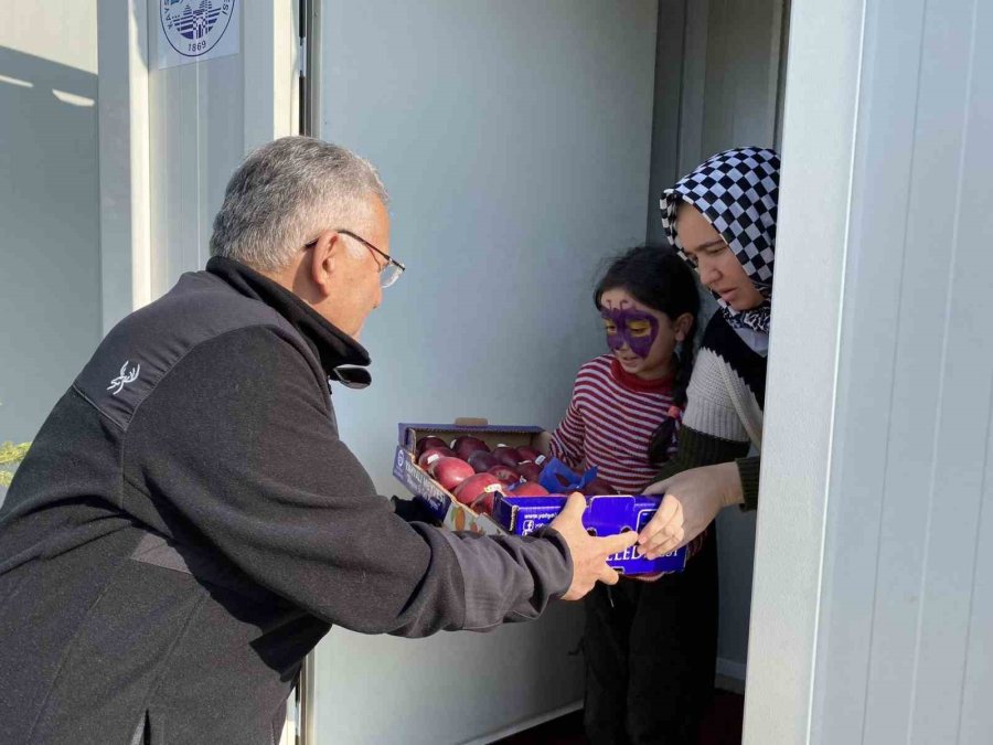 Büyükşehir Belediyesi Ve Kayseri, Depremzedelerin Her Zaman Yanında