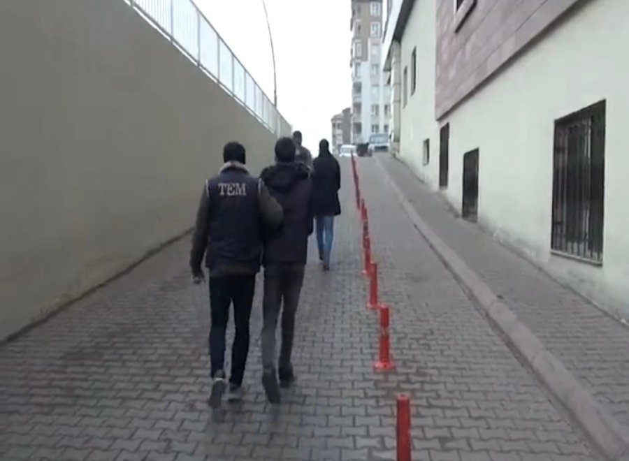 Terör Örgütü Deaş İçerisinde Faaliyet Gösteren 5 Kişi Kayseri’de Yakalandı