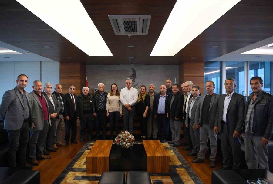 Başkan Esen Muhtarları Dinledi