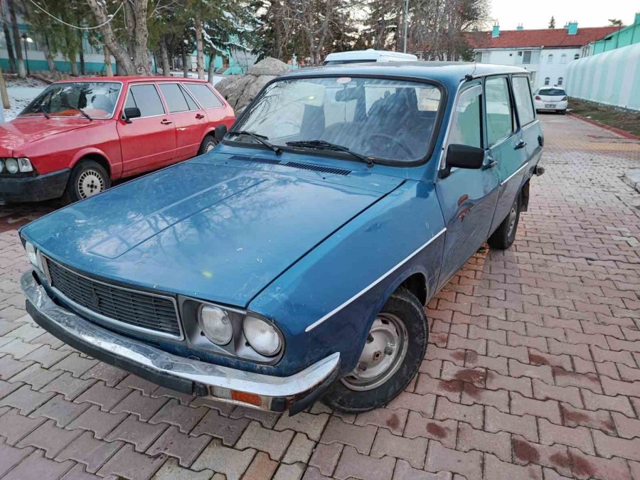 Araba Çalıp Gittikleri Hamamda Peştamalla Yakalandılar