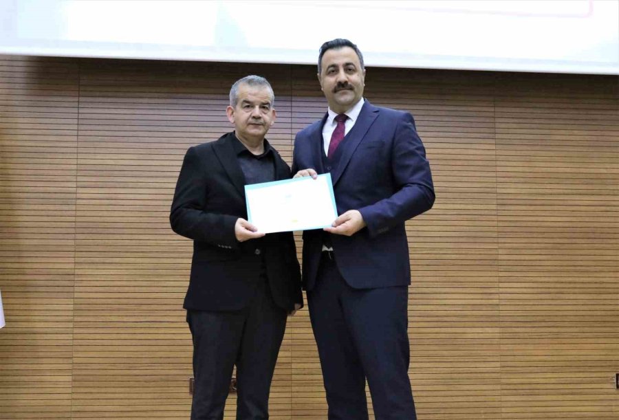 Alkü Tıp Bayramına Buruk Girdi