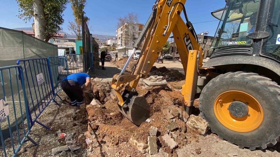 Asat Hatay Kırıkhan’da Sahra Hastanesine Su Verdi