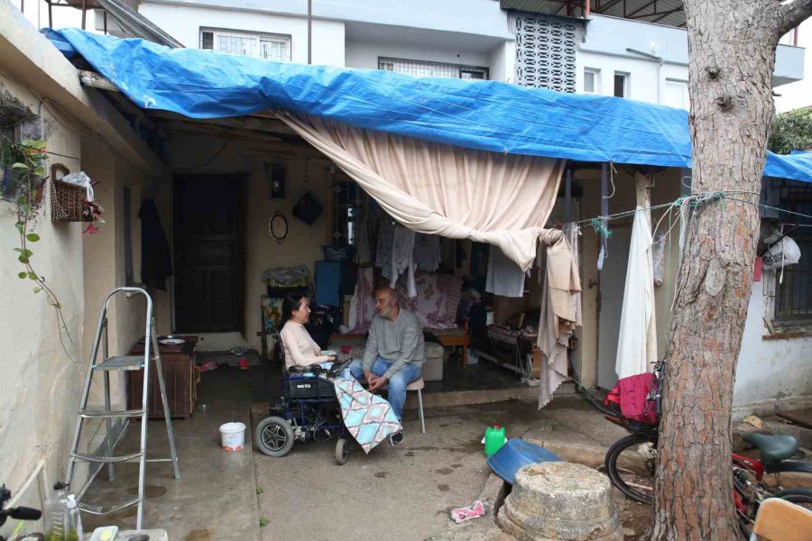 Ev Sahibi Evi Satışa Çıkardı, Depremzede Aile Çaresiz Kaldı