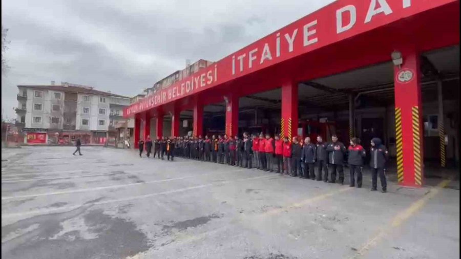 Kayseri Büyükşehir İtfaiyesi Şimdi De Sel Bölgesinde