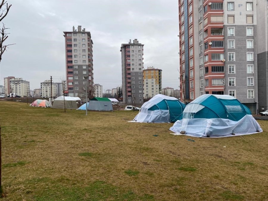 Deprem Korkusu Çadıra Talebi Arttırdı