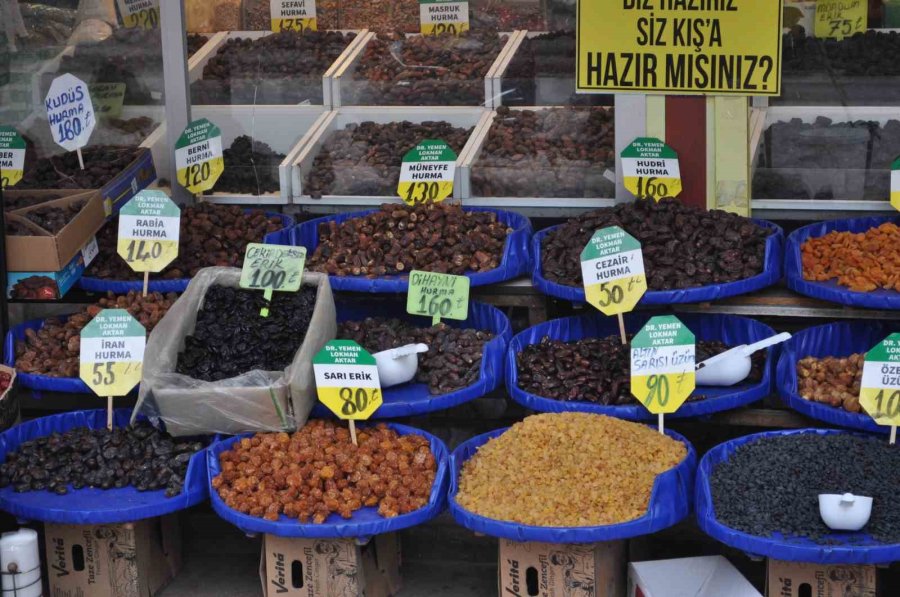Ramazan Hazırlıkları Başlayınca Hurma Satışları Arttı
