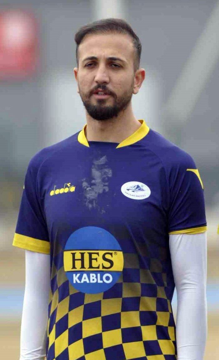 Emre Özden, Hacılar Erciyesspor’a Veda Etti