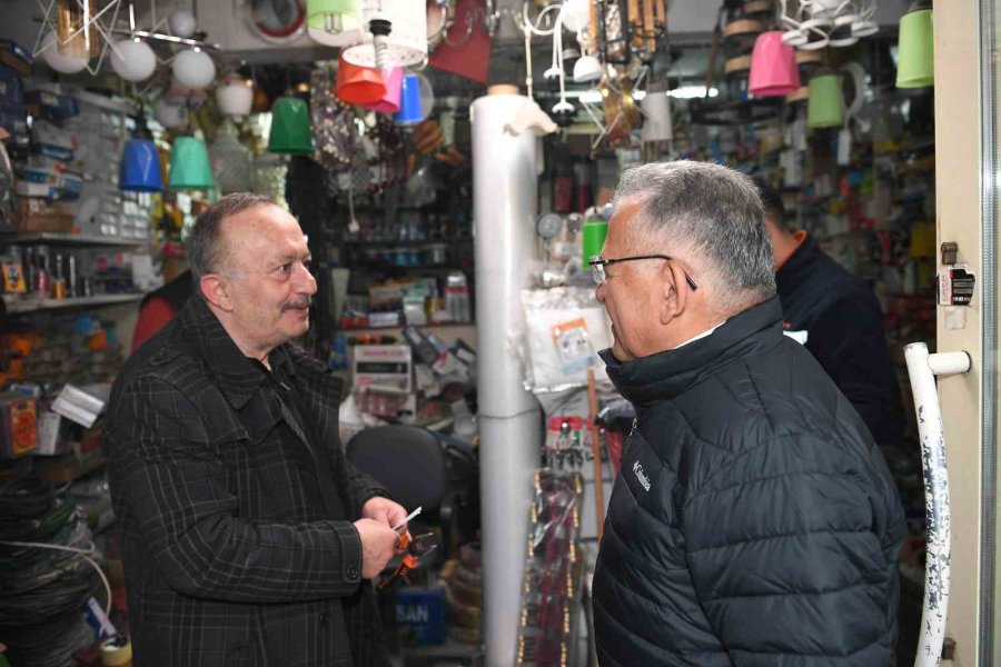 Başkan Büyükkılıç, "önce İnsan Der, Bağrımıza Basarız"
