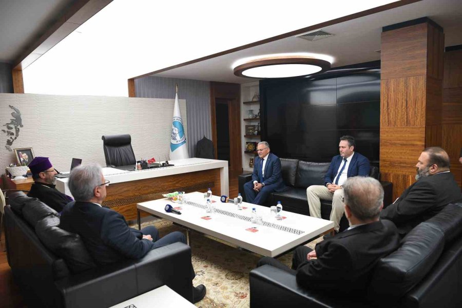 Patrik Sahak Iı’den Başkan Büyükkılıç’a Ziyaret