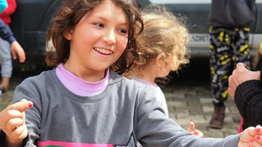 Kocasinan’dan Kardeş Belediye Türkoğlu’nda Çocuklar İçin Sokak Oyunları Şenliği