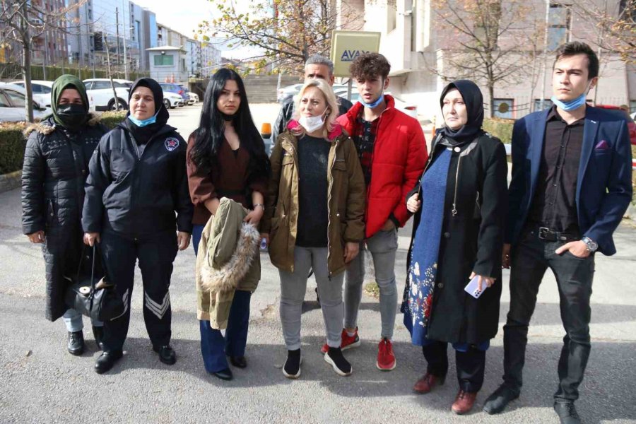 Hayvansever Kadının Çenesini Kıran Sanığa 7 Bin 500 Tl Adli Para Cezası