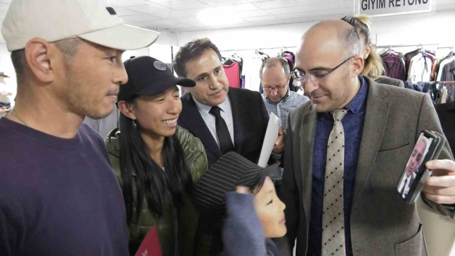 Japon Aileden Örnek Davranış