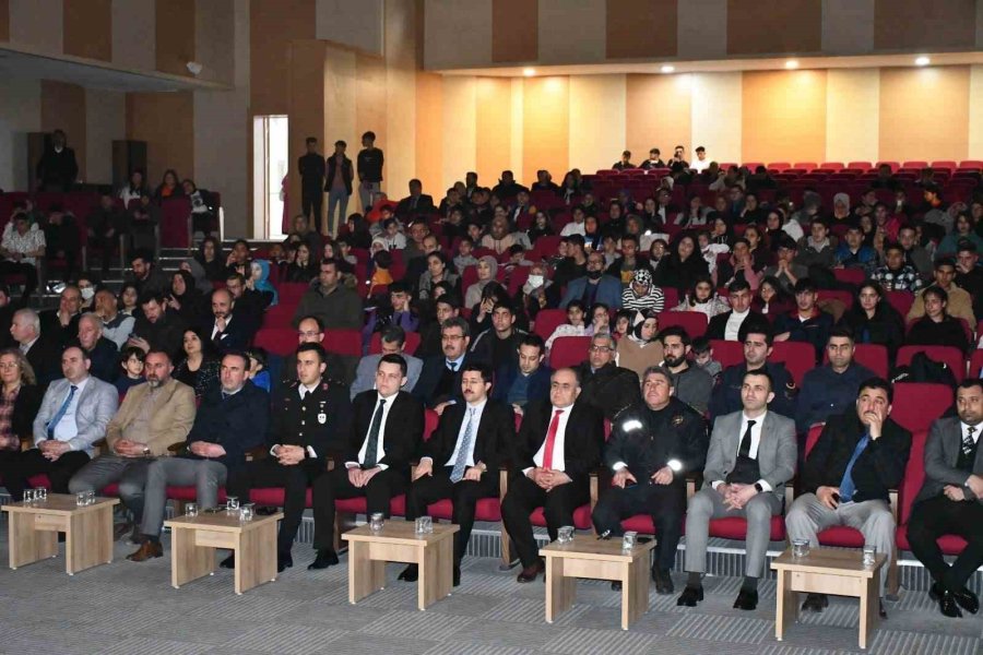 Kulu’da 18 Mart Şehitleri Anma Programı Düzenlendi