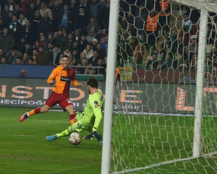 Spor Toto Süper Lig: Konyaspor: 2 - Galatasaray: 1 (maç Sonucu)