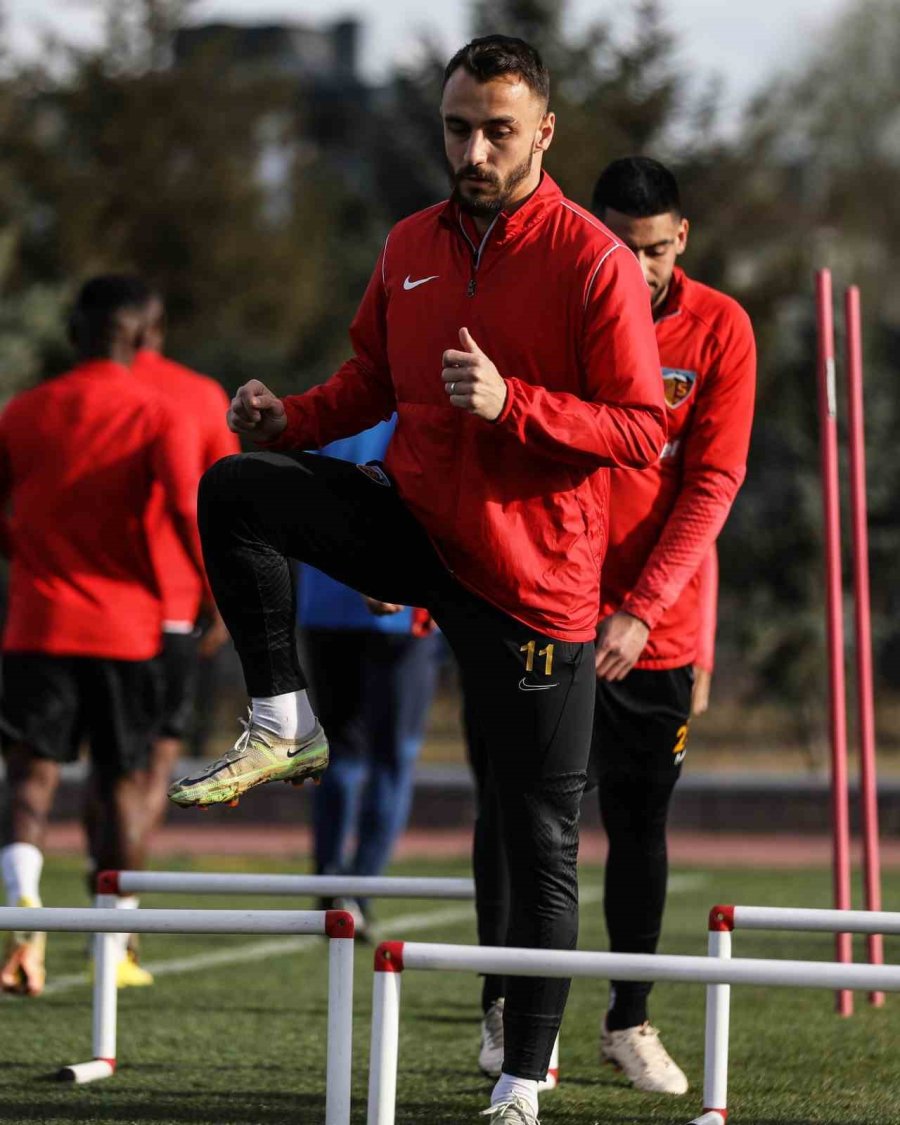 Kayserispor’da İzin Bitti