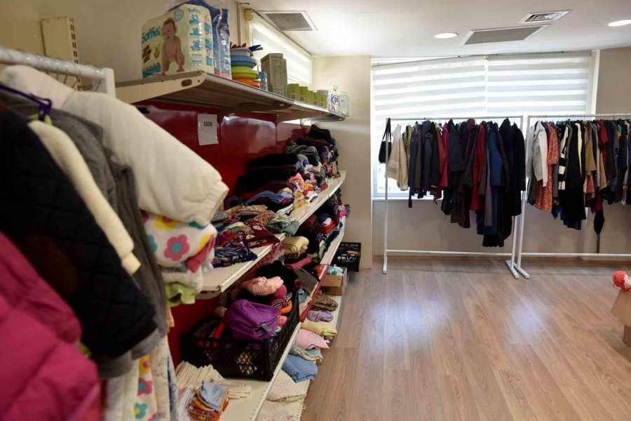 Yaralar Dayanışma İle Sarılıyor