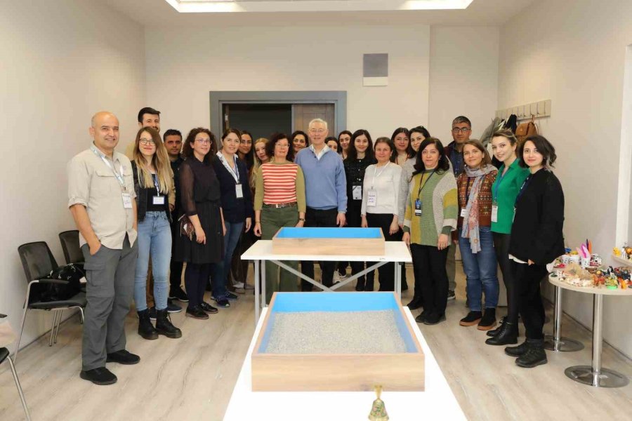 Deprem Travmasını Kum Oyunu İle Atlatacaklar