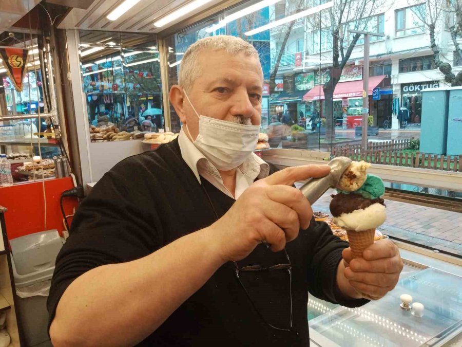 Dondurmacılar Güneşli Günleri Bekliyor