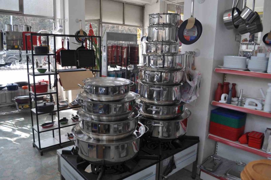 Tencere Satan Esnafın Ramazan Ayıyla İlgili Ticari Bir Beklentisi Kalmadı