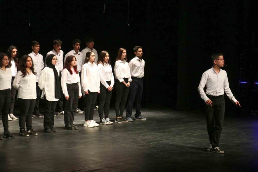 Gazipaşa’da 18 Mart Şehitleri Anma Günü Töreni