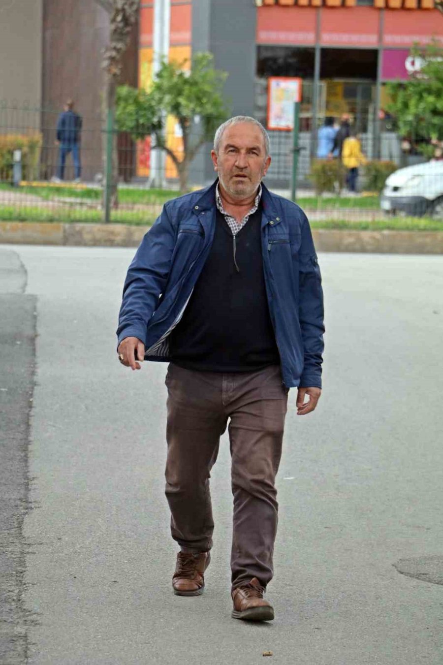 Kulak Zarını Patlatana Kadar Dövdüler, ‘bu Değilmiş’ Deyip Gittiler