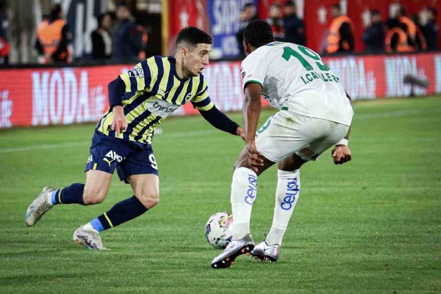 Spor Toto Süper Lig: Corendon Alanyaspor: 1 - Fenerbahçe: 3 (maç Sonucu)