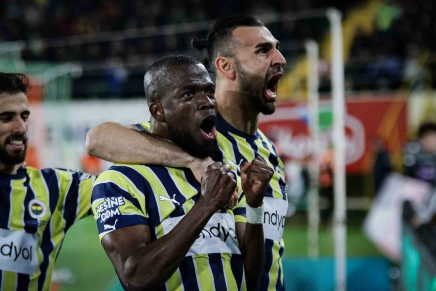 Spor Toto Süper Lig: Corendon Alanyaspor: 1 - Fenerbahçe: 3 (maç Sonucu)