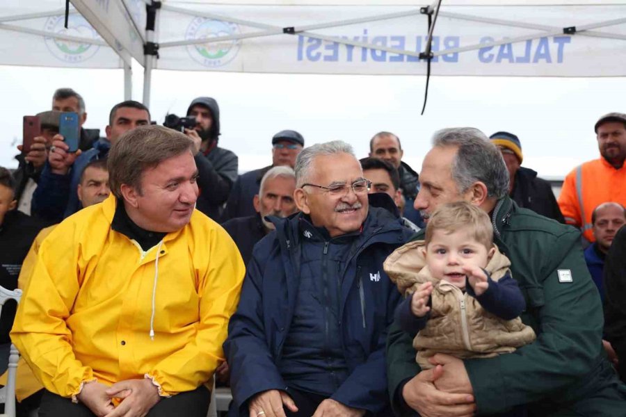 Talas Elbistan’a Konteyner Kent Kurdu