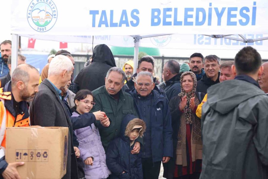 Talas Elbistan’a Konteyner Kent Kurdu